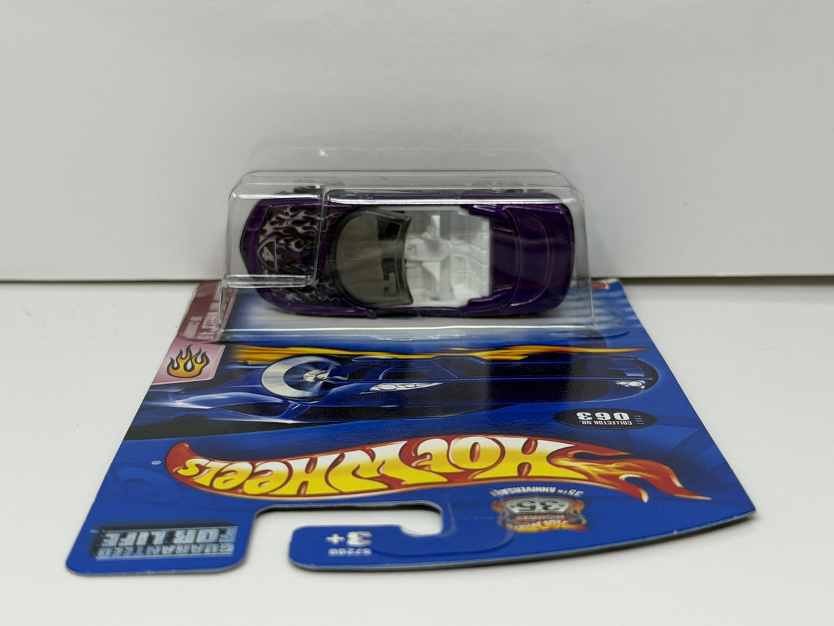 Hot Wheels Flamin' Hot Wheels 1995 Chevrolet Camaro 1:64 Diecast Purple