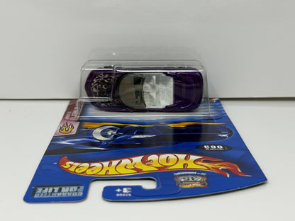 Hot Wheels Flamin' Hot Wheels 1995 Chevrolet Camaro 1:64 Diecast Purple