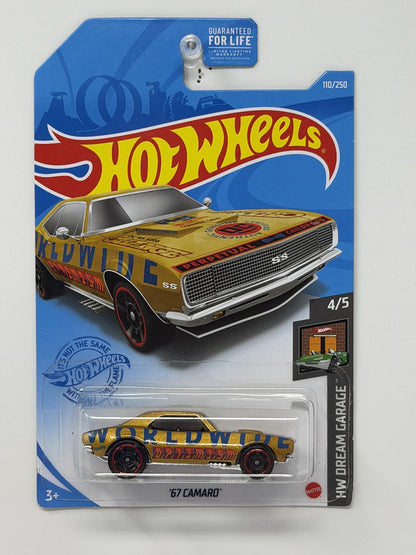 Hot Wheels HW Dream Garage 1967 Chevrolet Camaro 1:64 Diecast Gold USA Card