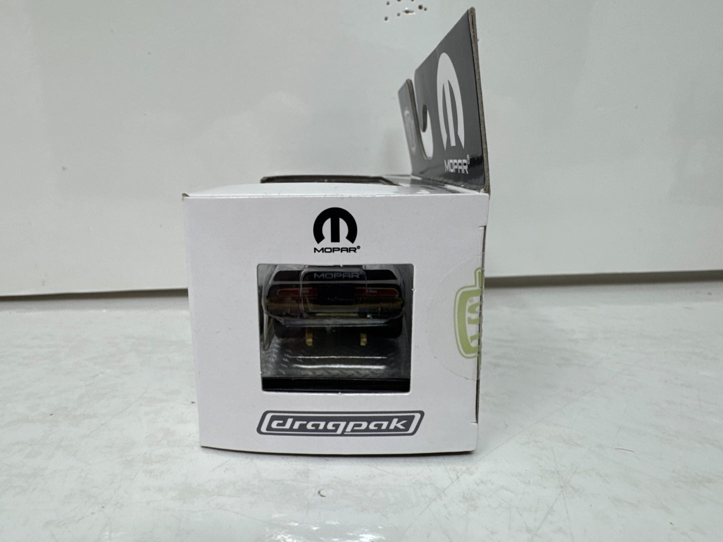 M2 Machines Mopar 1971 Dodge Challenger Funny Car CHASE 1:64 Diecast