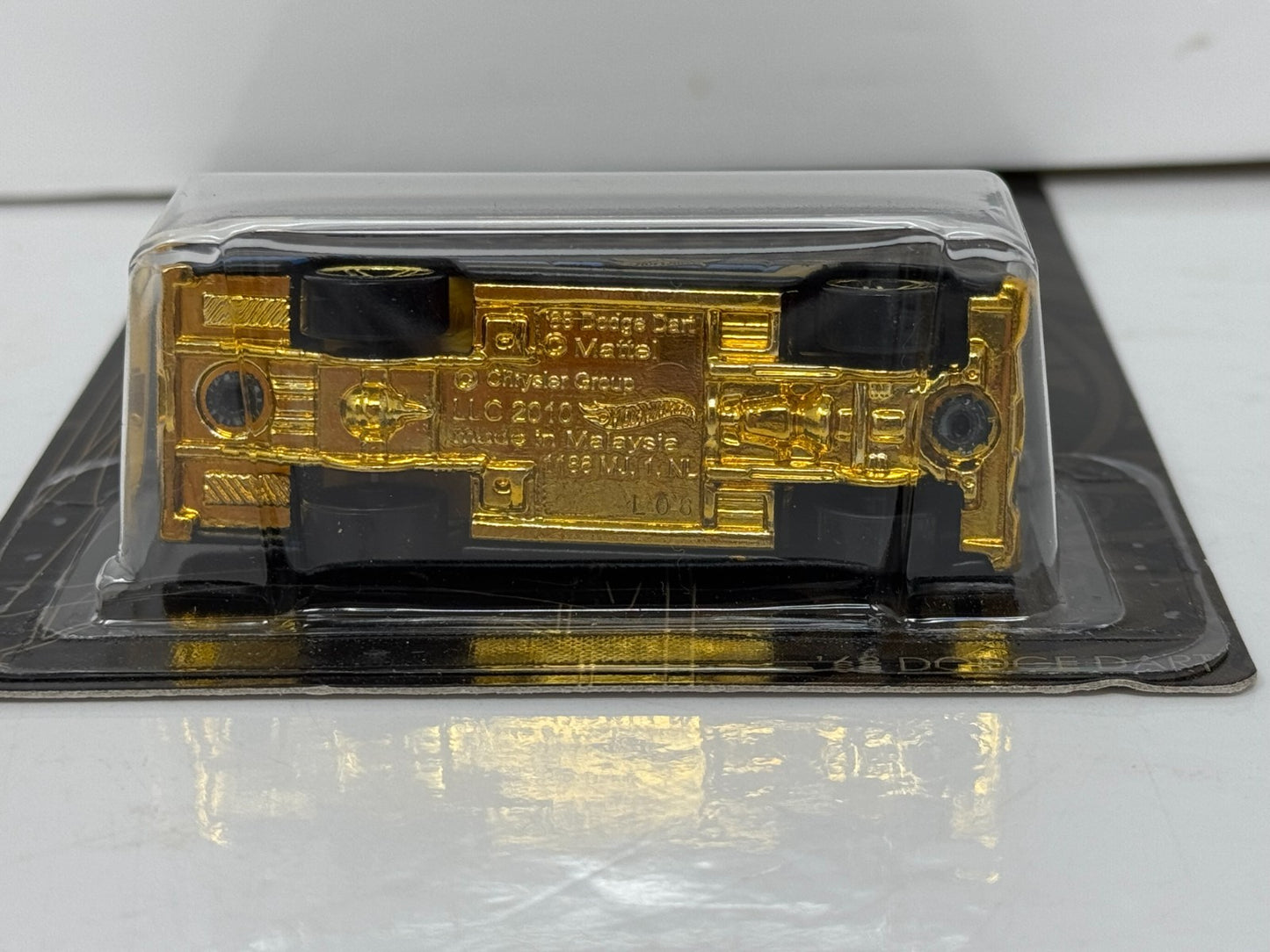 Hot Wheels Black & Gold 1968 Dodge Dart 1:64 Diecast