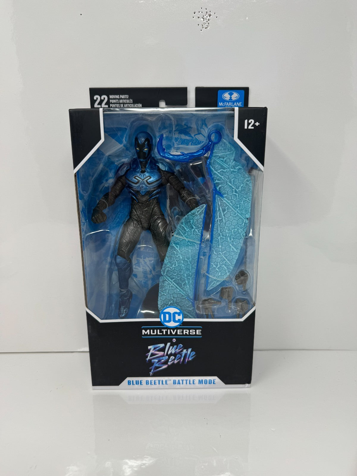 McFarlane DC Multiverse Blue Beetle Battle Mode Blue Beetle Action Figure