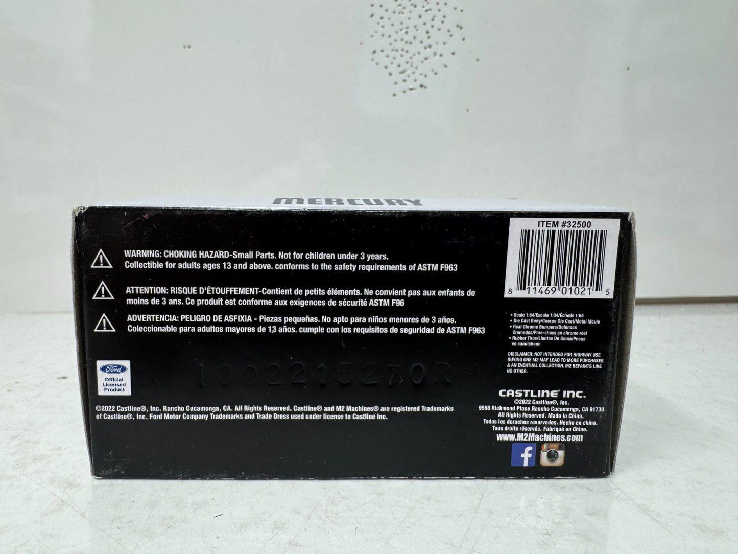 M2 Machines Auto Thentics 1954 Mercury Sun Valley 1:64 Diecast