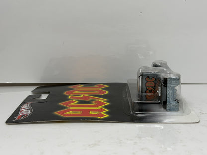 Hot Wheels AC/DC Convoy Custom 1:64 Diecast Real Riders
