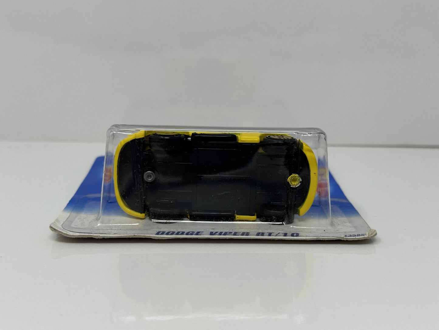 Hot Wheels Dodge Viper RT-10 Yellow 1:64 Diecast Short Card