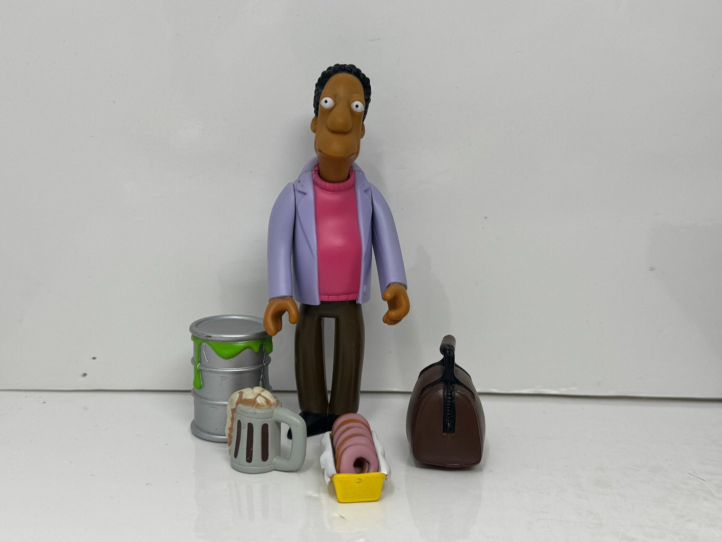 Simpsons World of Springfield Moe’s Tavern Regulars Set Playmates Diorama
