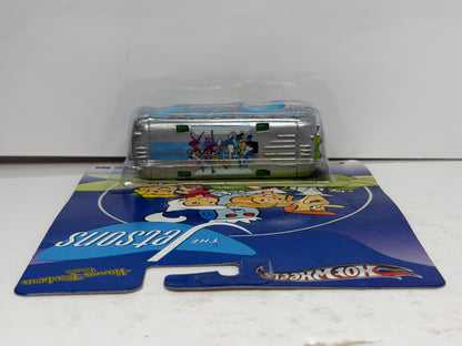 Hot Wheels The Jetsons Surfin' School Bus 1:64 Real Riders