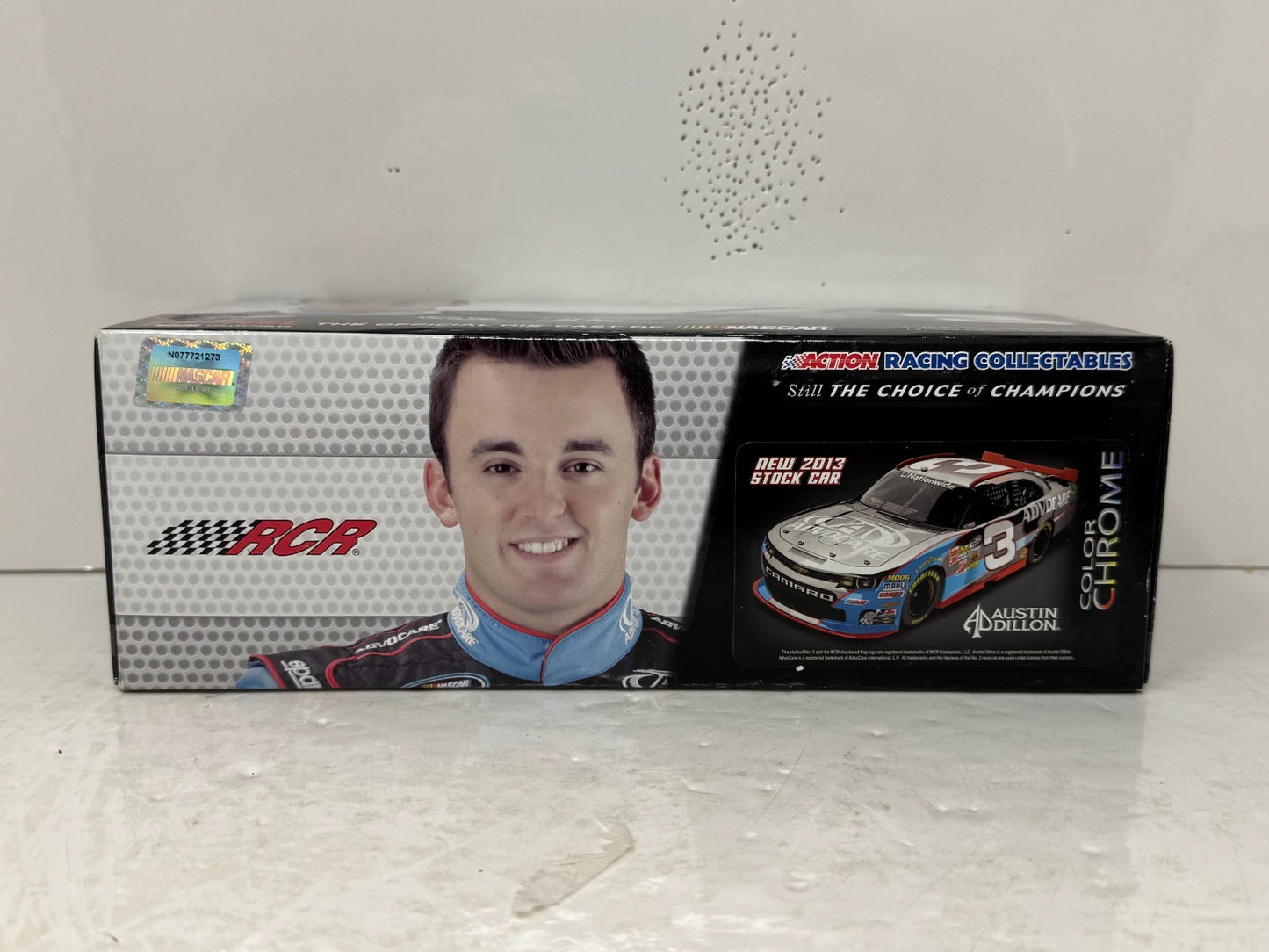 Lionel Nascar #3 Austin Dillon Advocare 2013 Camaro Color Chrome 1:24 Diecast