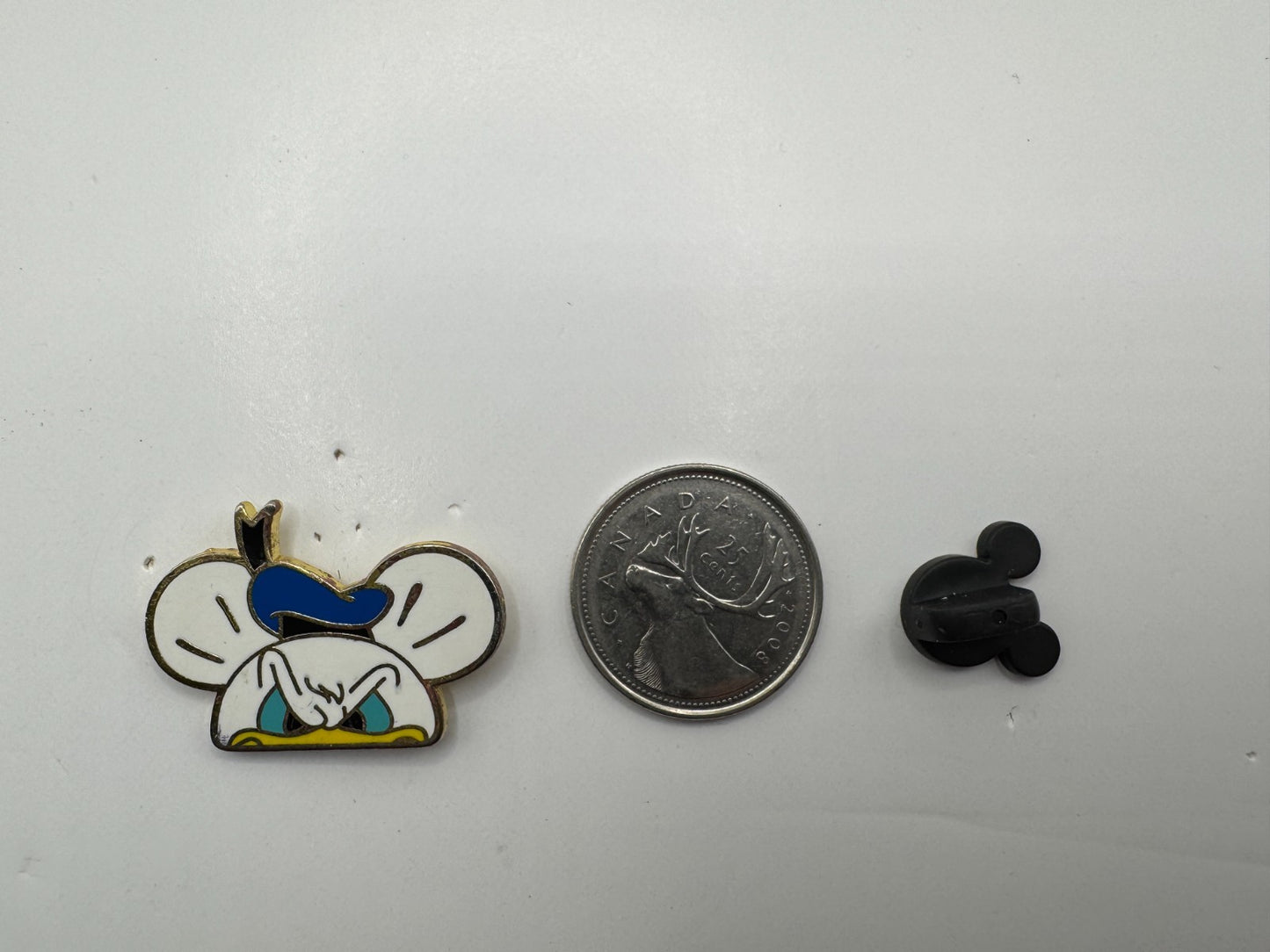 Disney Donald Duck Character Earhat Trading Pin DC2S10