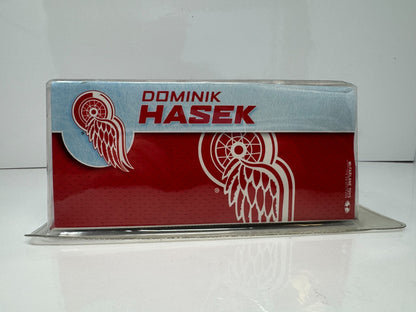 McFarlane NHL Dominik Hasek Detroit Red Wings Series 7 Figurine