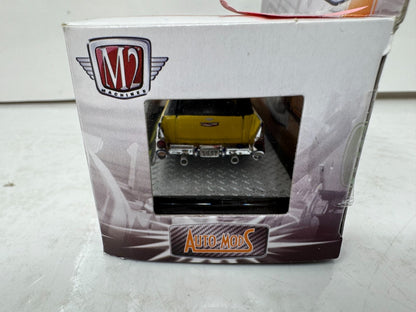 M2 Machines Auto Mods 1957 Chevrolet Sedan Delivery 1:64 Diecast Custom