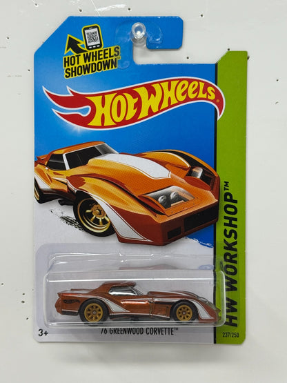 Hot Wheels Super Treasure Hunt 1976 Greenwood Corvette HW Workshop 1:64 Diecast