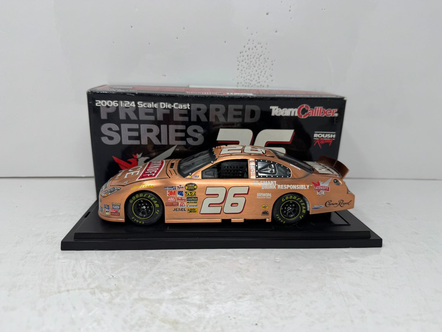 Team Caliber NASCAR #26 Jamie McMurray Smirnoff 2006 Ford Fusion 1:24 Diecast