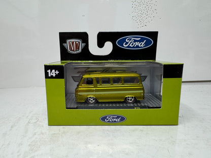M2 Machines 1965 Ford Falcon Club Wagon 1:64 Diecast