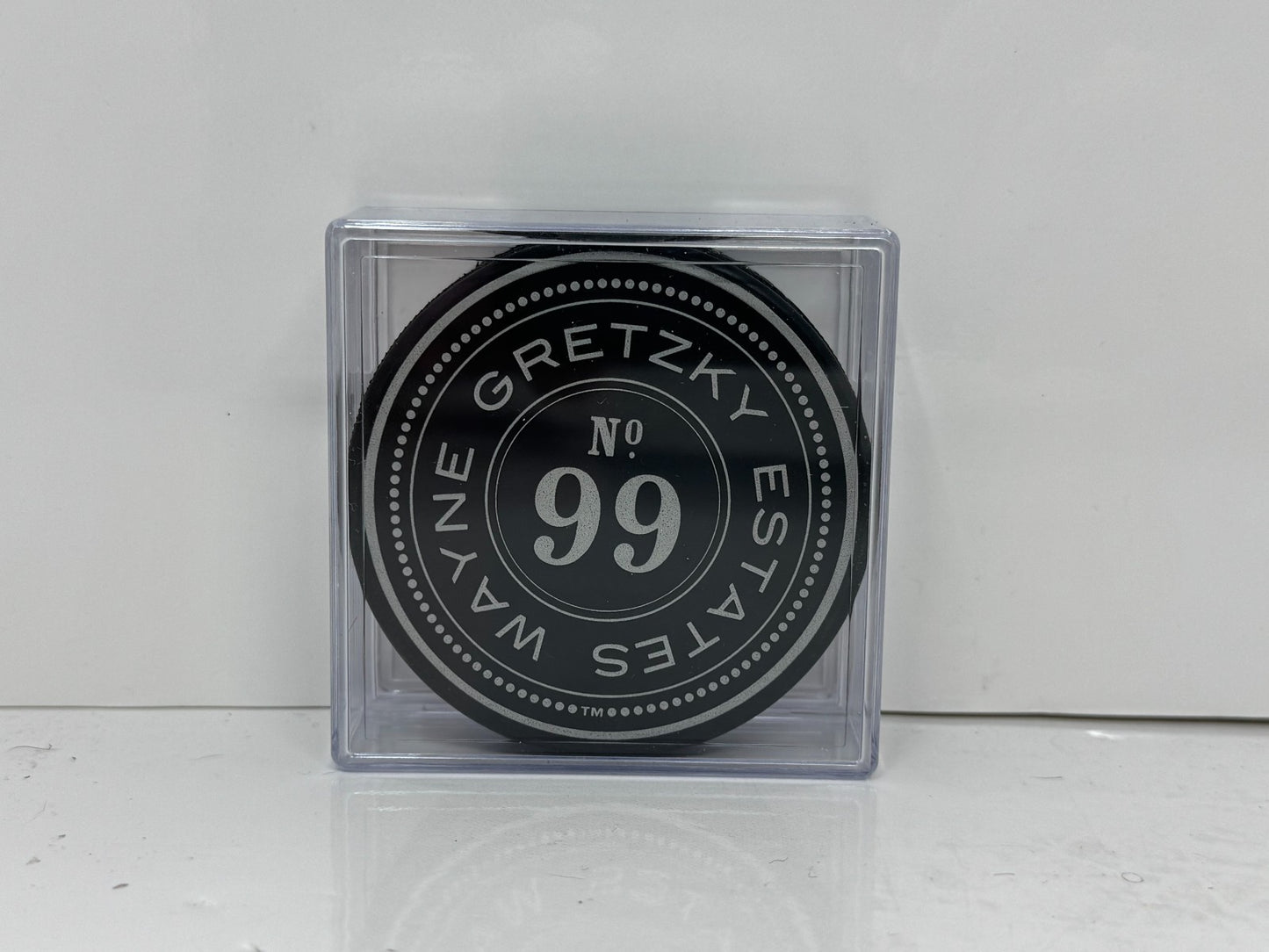 Wayne Gretzky Estates No.99 Collectible Hockey Puck