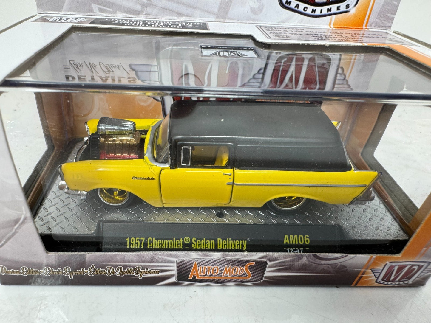 M2 Machines Auto Mods 1957 Chevrolet Sedan Delivery 1:64 Diecast Custom