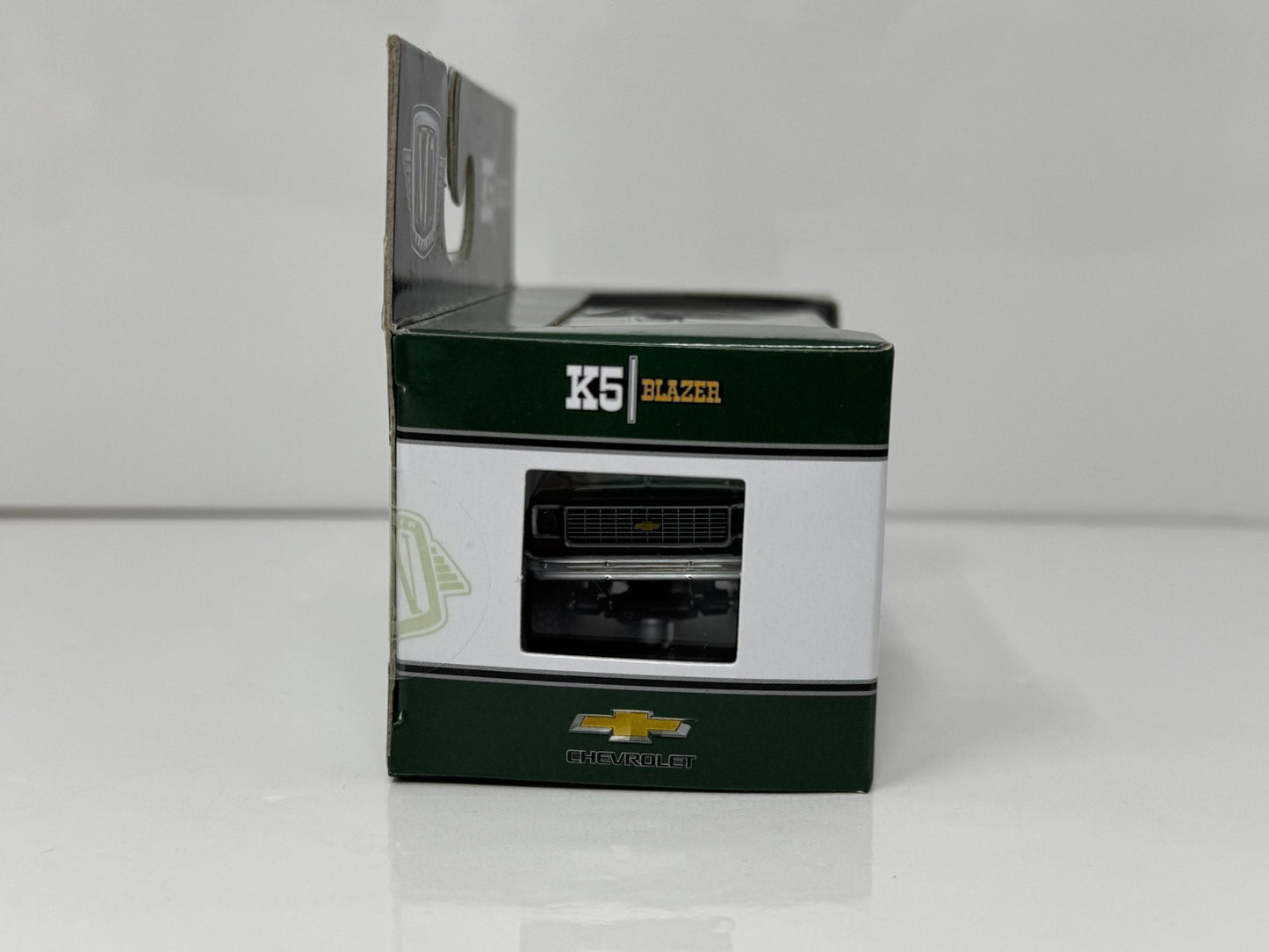 M2 Machines Chevrolet 1974 Chevrolet K5 Blazer 1:64 Diecast