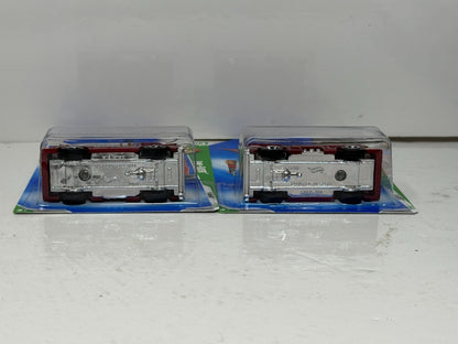 Hot Wheels T-Hunt Treasure Hunt Fire-Eater 1:64 Diecast Lot of 2 with Error facing wrong way