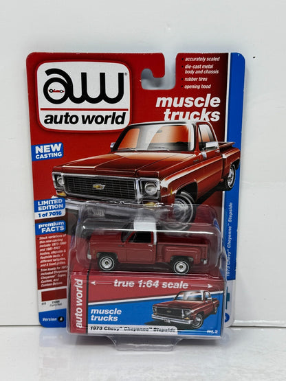 Auto World Muscle Trucks 1973 Chevy Cheyenne Stepside 1:64 Diecast