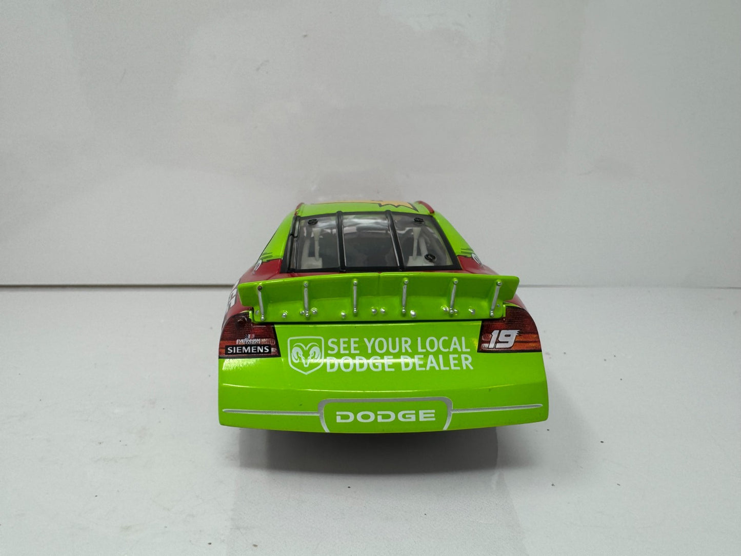 Action NASCAR Jeremy Mayfield #19 Popeye 75th 2004 Dodge Intrepid 1:24 Diecast