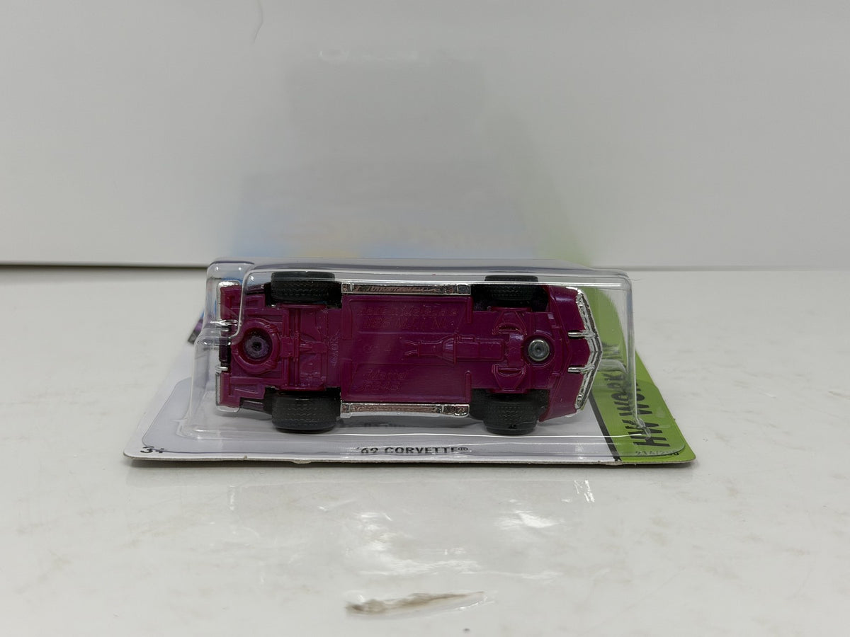 Hot Wheels Super Treasure Hunt 1969 Corvette Heat Fleet 1:64 Diecast STH