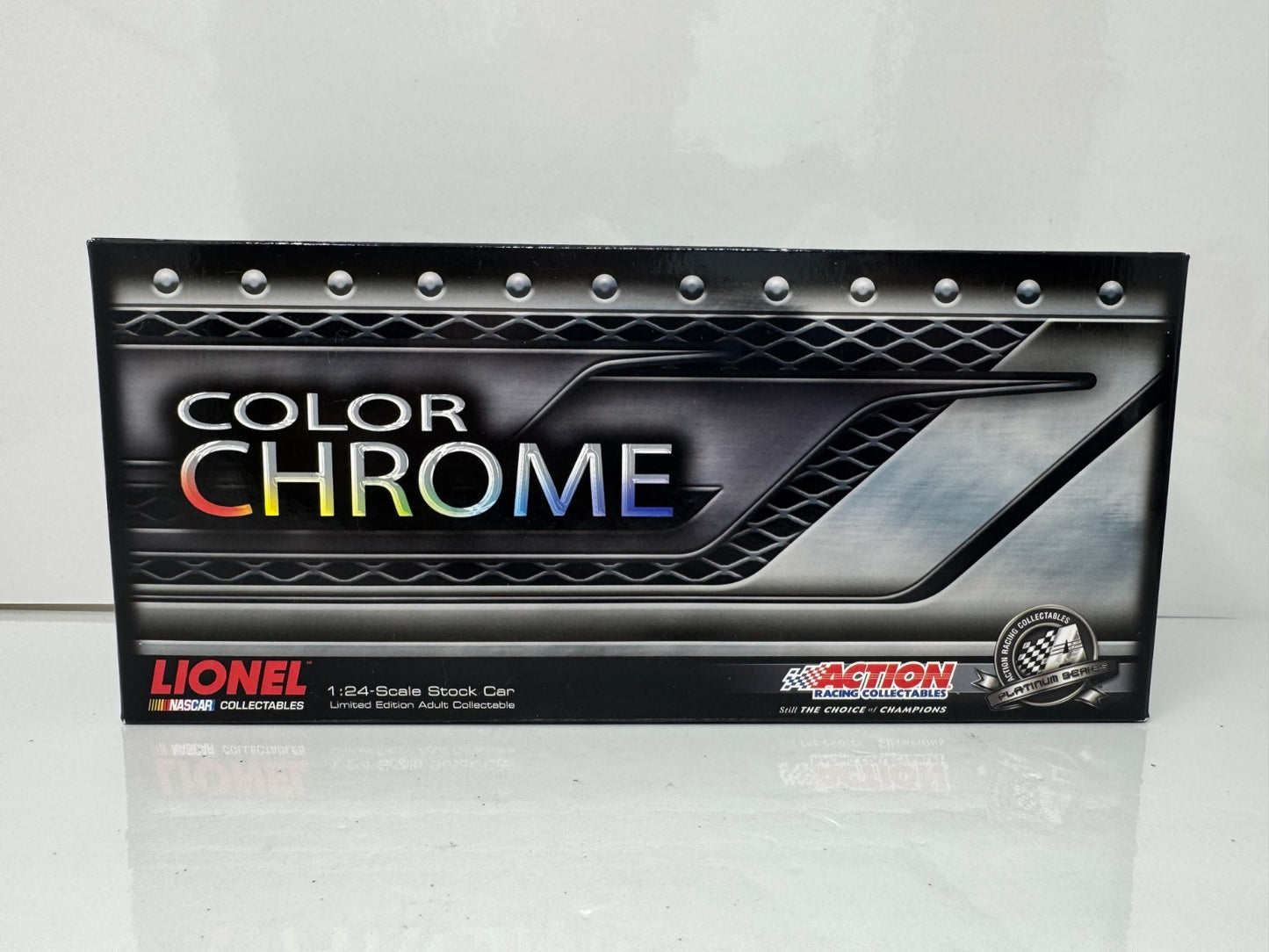 Lionel NASCAR Kasey Kahne #5 Farmers Insurance Color Chrome 2012 1:24 Diecast