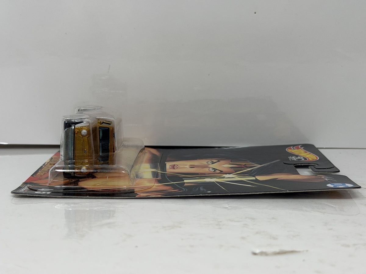 Hot Wheels DC Alex Ross Wonder Woman 1967 Austin Mini Van 1:64 Diecast RRs
