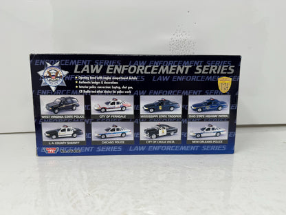 Motormax RCMP Ford Crown Victoria Police Car 1:24 Diecast Blue Box Edition