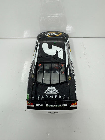 Lionel NASCAR Kasey Kahne #5 Quaker State Galaxy 2012 Chevy Impala 1:24 Diecast