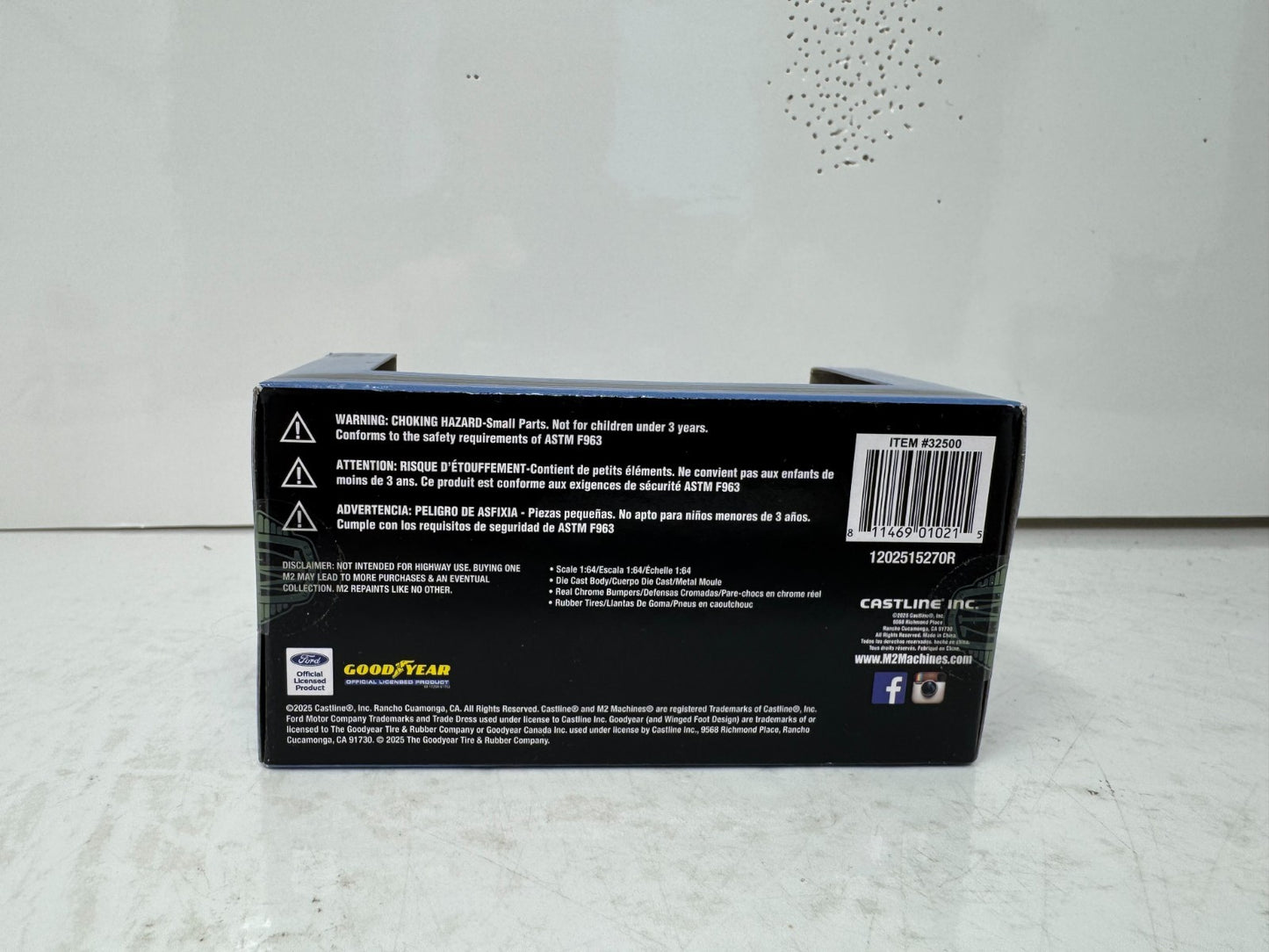 M2 Machines Ford 1969 Ford Mustang Funny Car 1:64 Diecast