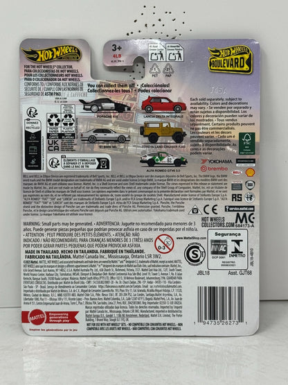 Hot Wheels Premium Boulevard #117 Lancia Delta Integrale 1:64 Diecast