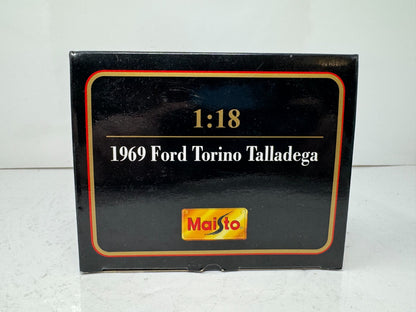 Maisto 1969 Ford Torino Talladega Special Edition 1:18 Diecast