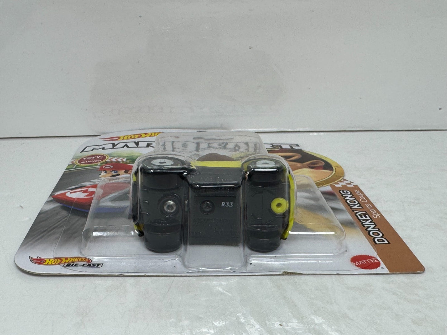 Hot Wheels Mario Kart Donkey Kong Sports Coupe 1:64 Diecast