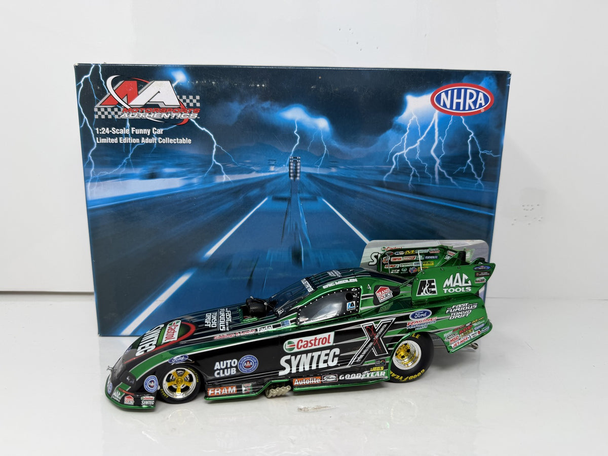 Motorsports Authentics NHRA Eric Medlen Fast & Furious 2006 Mustang 1:24 Diecast