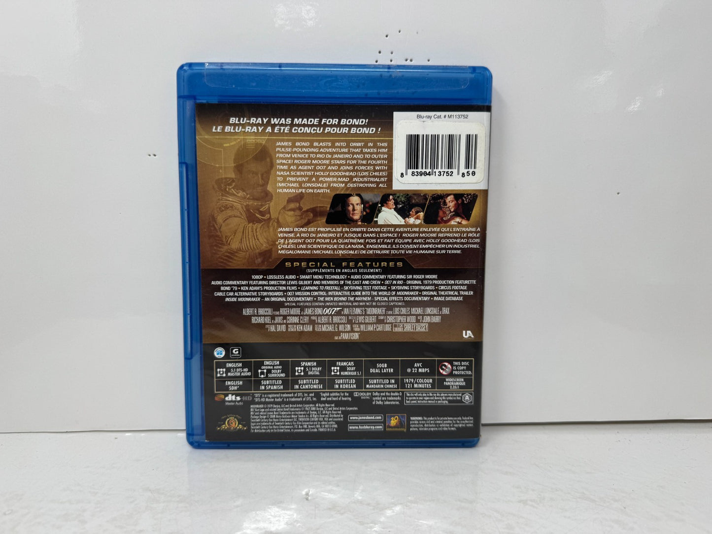 007 James Bond Moonraker (Blu-ray) Action Good Condition!!!