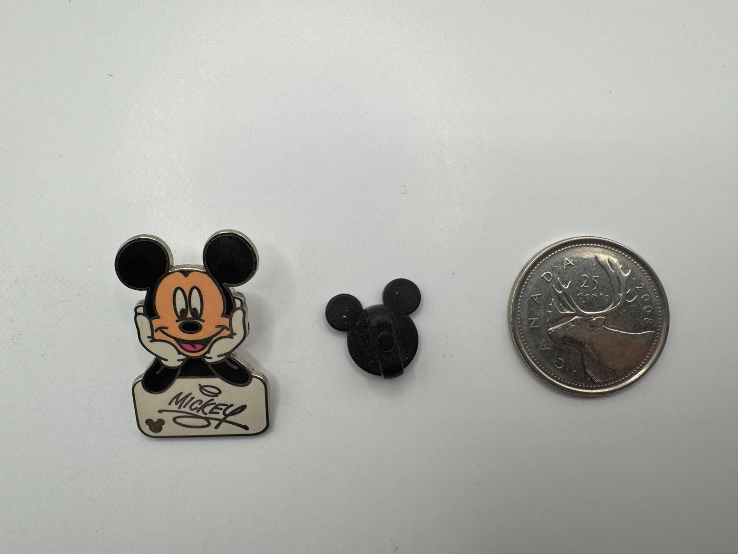 WDW Disney Mickey Mouse Autograph White Cast Lanyard Series Trading Pin DC2S1