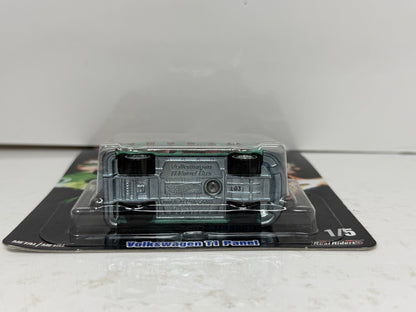 Hot Wheels DC Comics Volkswagen T1 Panel 1:64 Diecast Real Riders