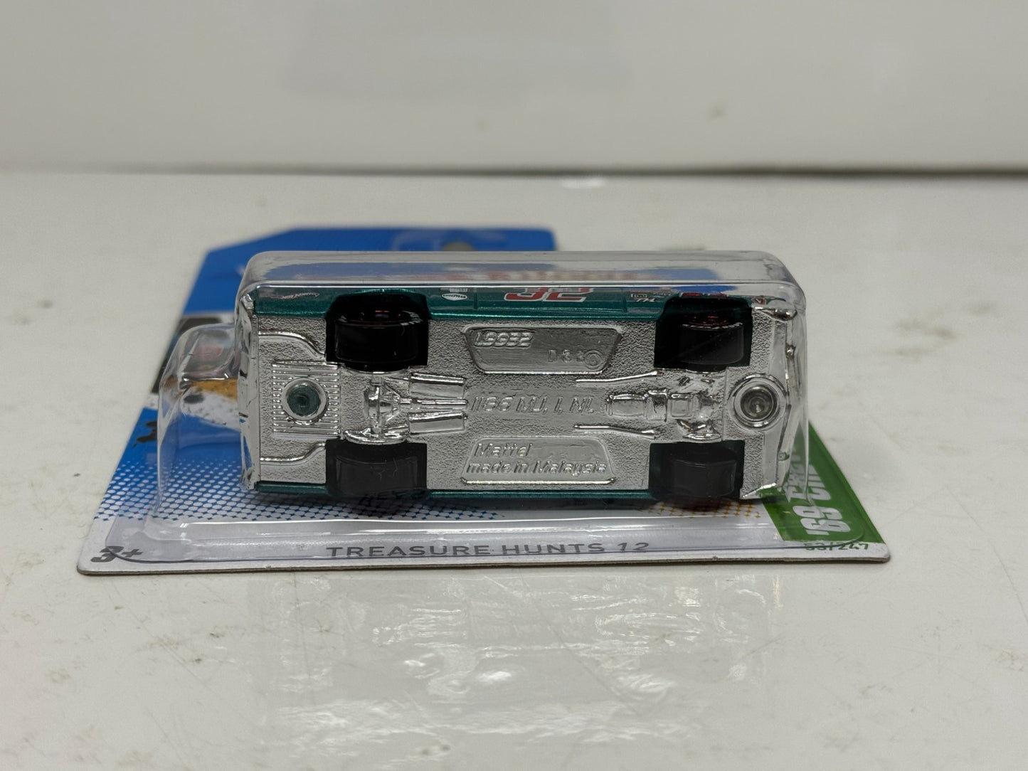 Hot Wheels Treasure Hunts 1969 Chevy Chevelle SS 396 1:64 Diecast