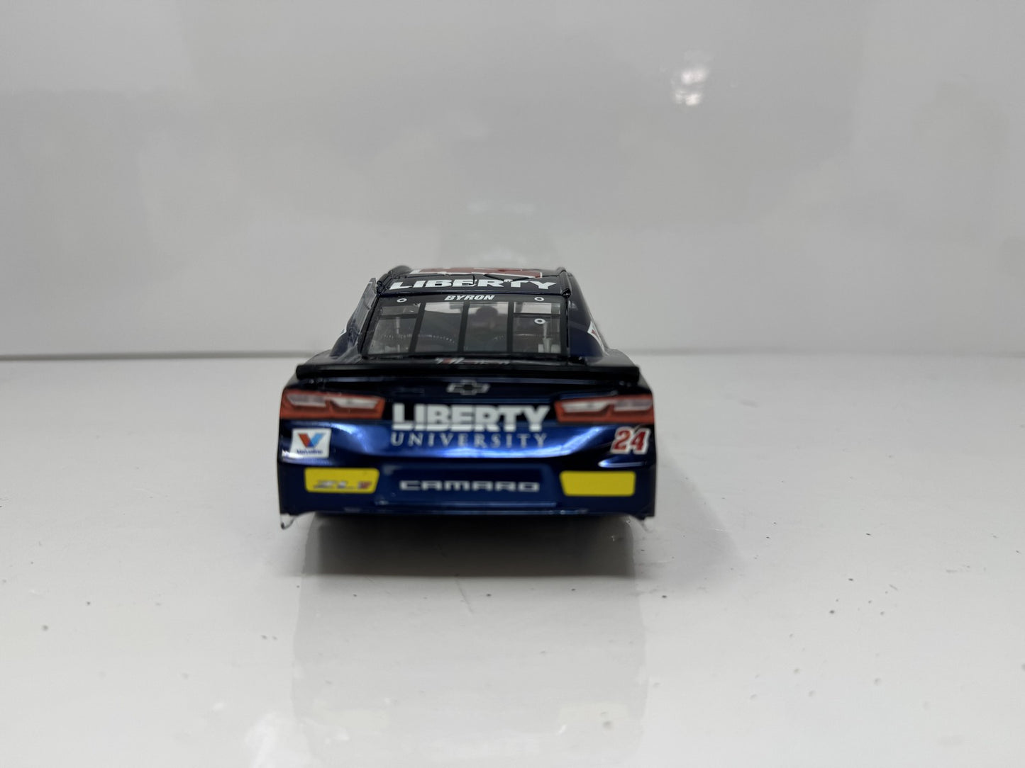 Lionel NASCAR William Byron #24 Liberty University Camaro Chrome 1:24 Diecast