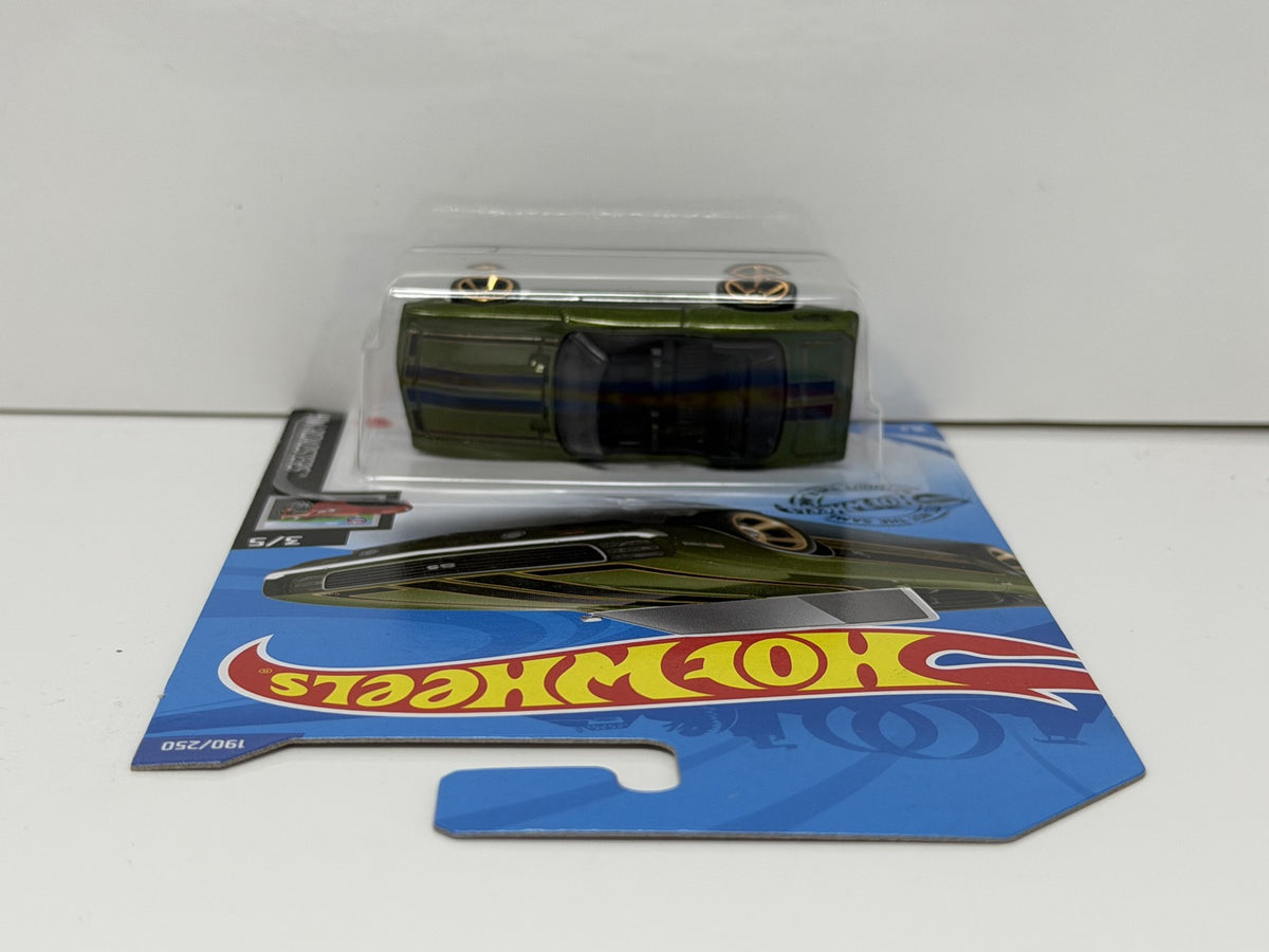 Hot Wheels HW Roadsters 1969 Chevrolet Camaro 1:64 Diecast Green