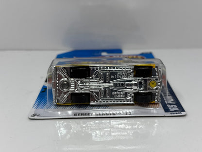 Hot Wheels Street Beasts 1965 Pontiac GTO 1:64 Diecast Factory Sealed