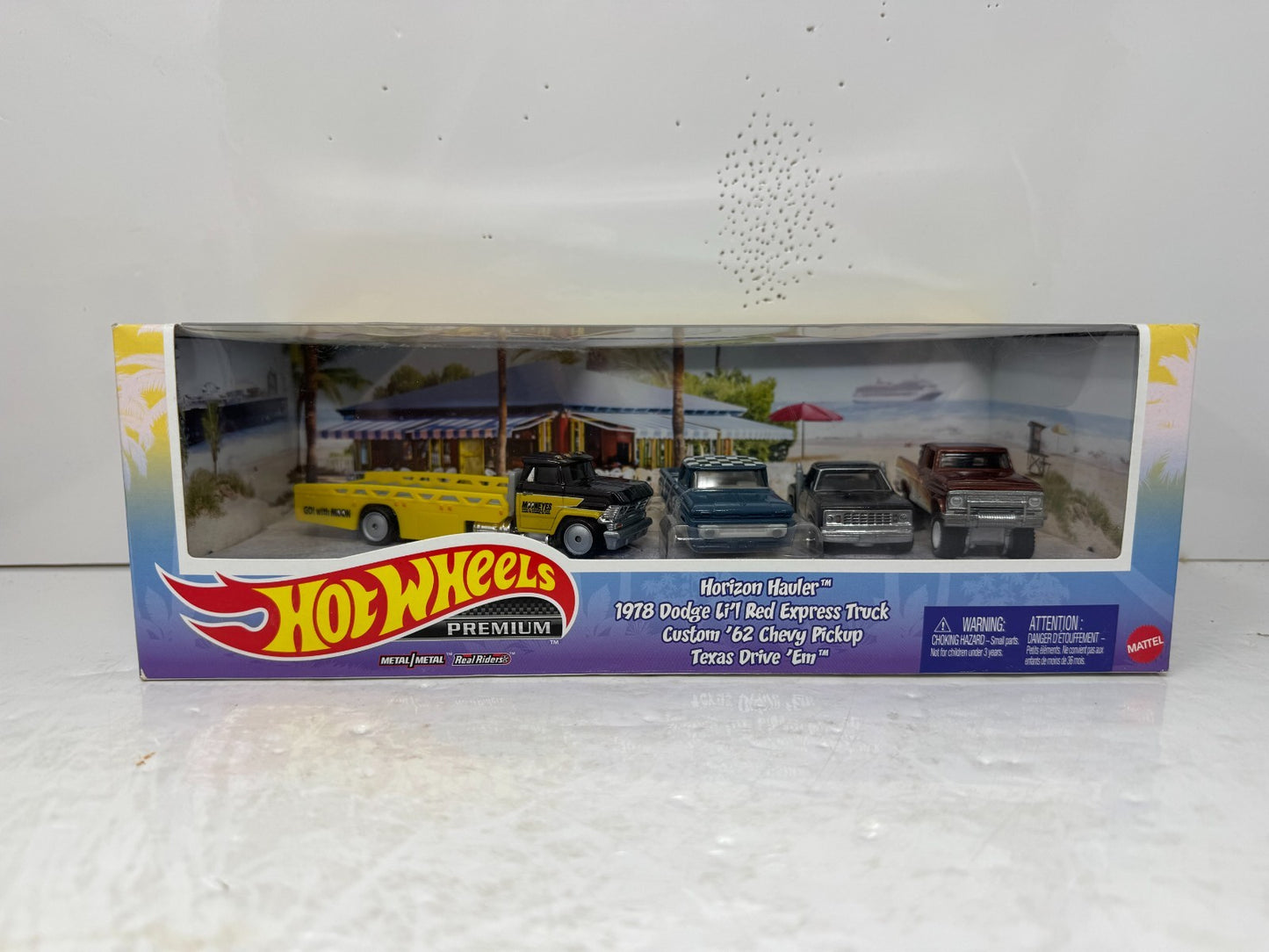 Hot Wheels Premium Pickup Trucks 4-Pack Collector Diorama Set 1:64 Diecast