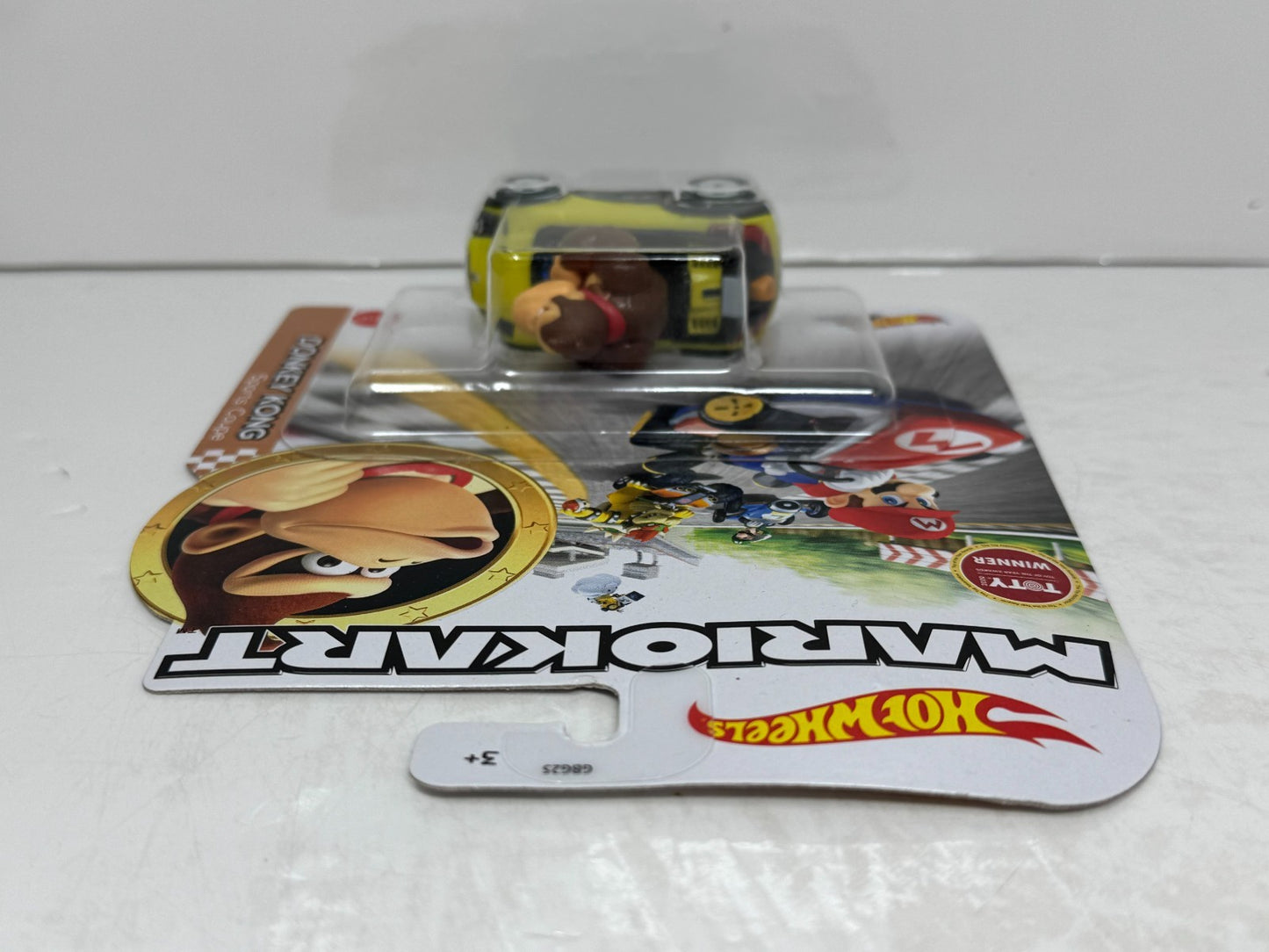 Hot Wheels Mario Kart Donkey Kong Sports Coupe 1:64 Diecast