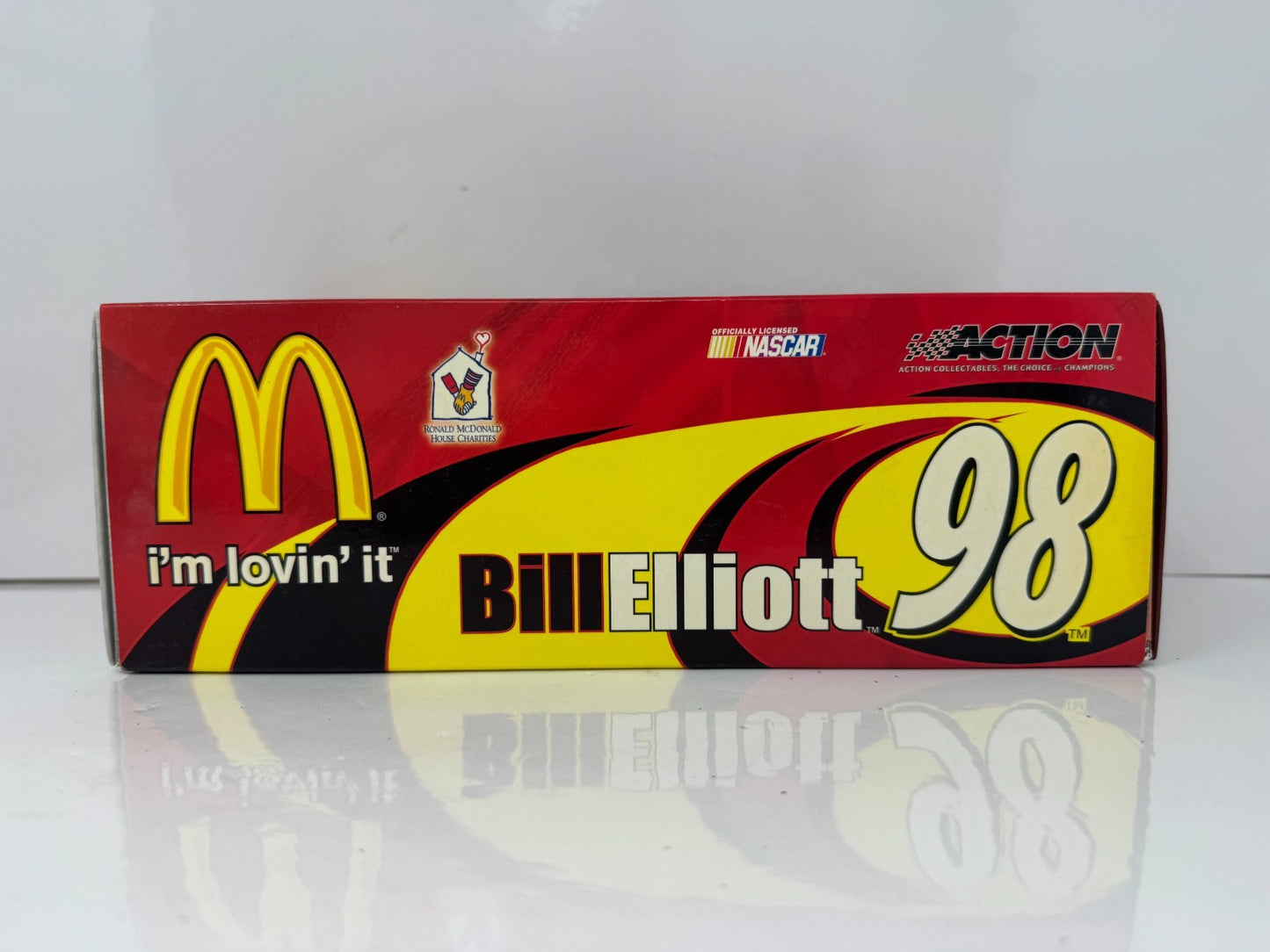 Action NASCAR Bill Elliott #98 McDonald's 2004 Dodge Intrepid 1:24 Diecast