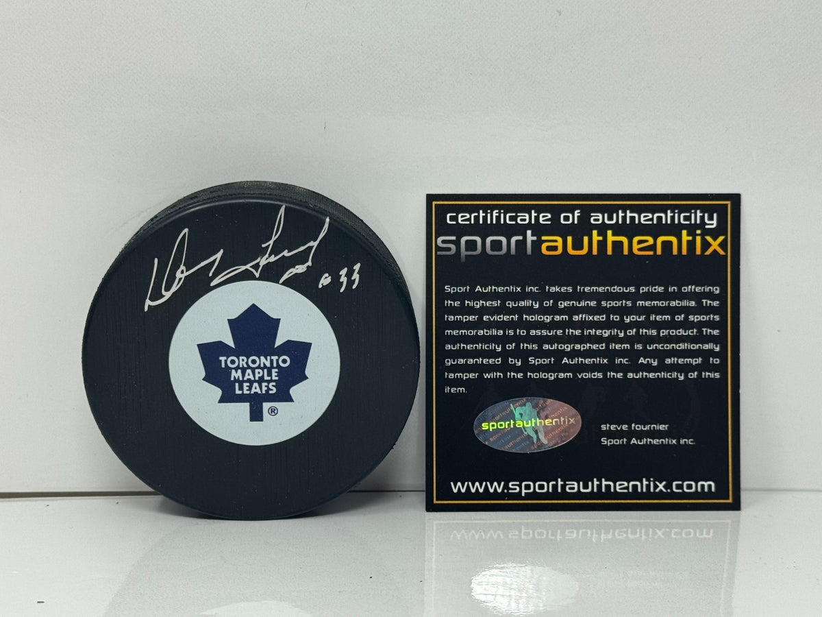 Doug Favell Toronto Maple Leafs Signed NHL Autograph Puck Silver Auto