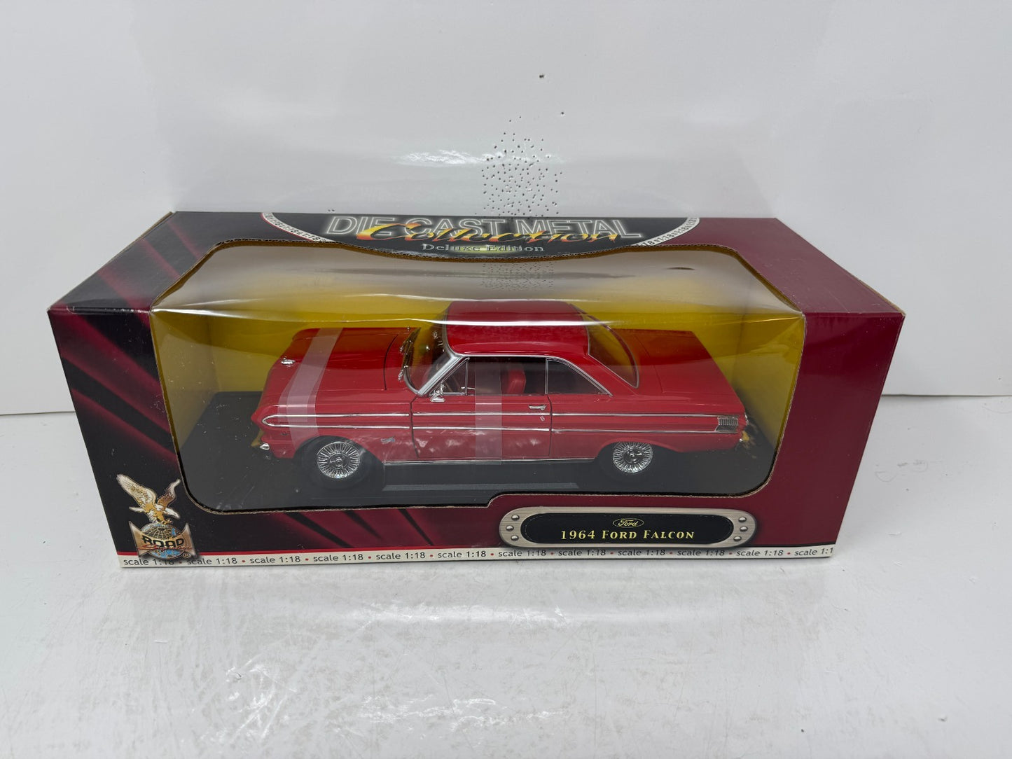 Yat Ming Road Signature 1964 Ford Falcon 1:18 Diecast