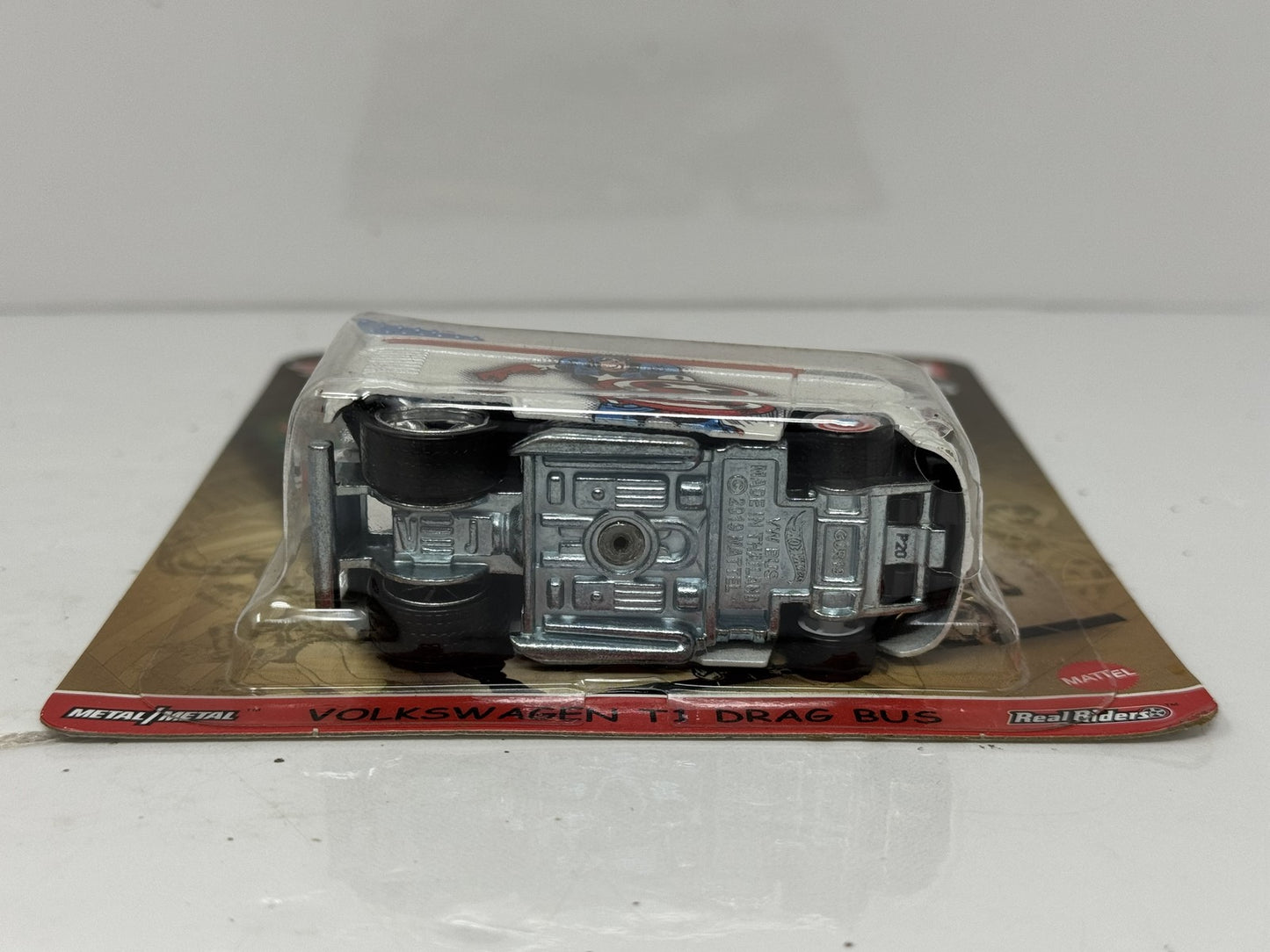 Hot Wheels Premium Marvel Captain America Volkswagen T1 Drag Bus 1:64 Diecast