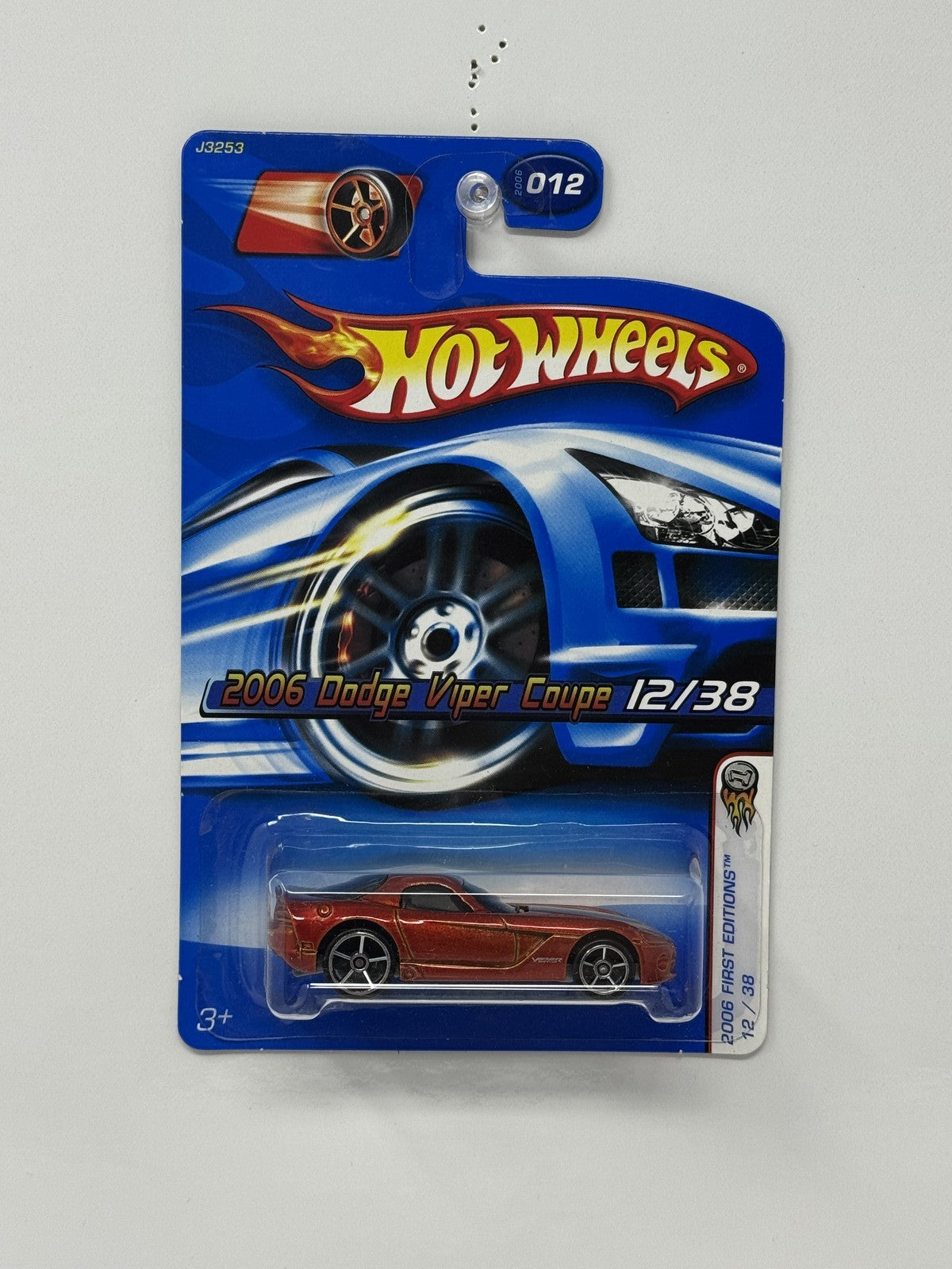 Hot Wheels First Editions 2006 Dodge Viper Coupe Red 1:64 Diecast