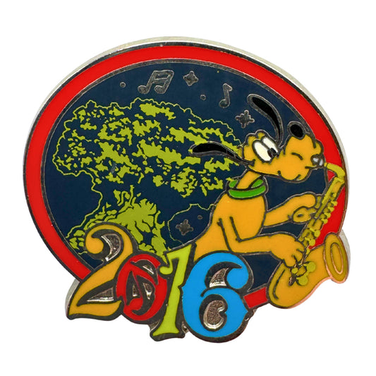 WDW Disney 2016 Dated Starter Lanyard Pluto Trading Pin DC2S12