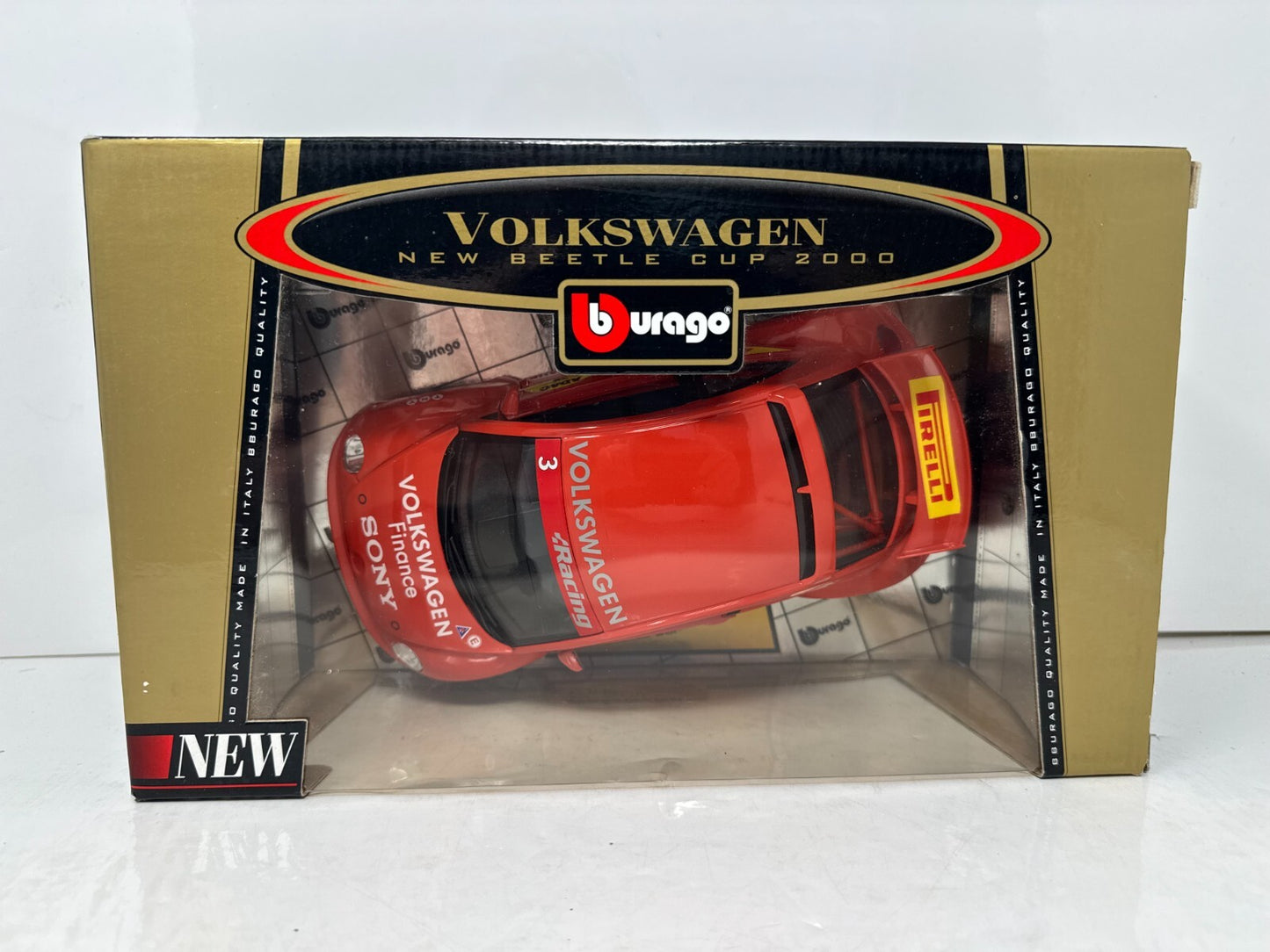 Bburago Volkswagen New Beetle Cup 2000 Gold Collection 1:18 Diecast
